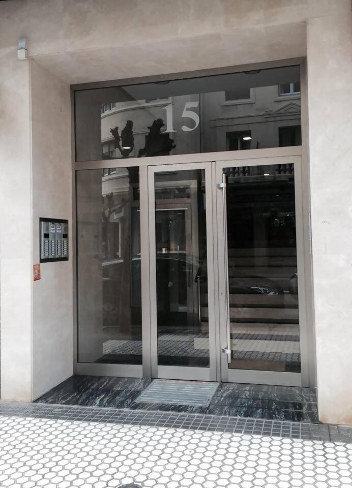 Amplio Apartamento En Gros Con Parking Privado San Sebastián Exterior foto